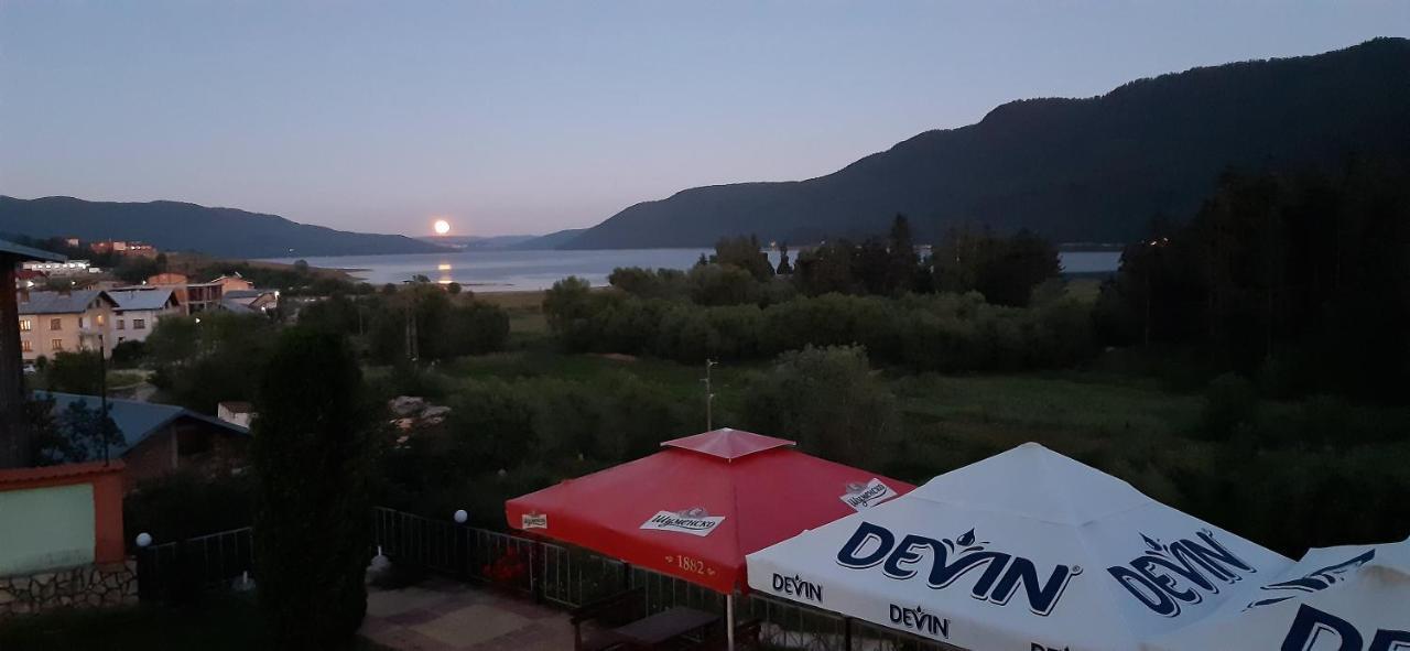 Family Hotel Panorama Sarnitsa Buitenkant foto